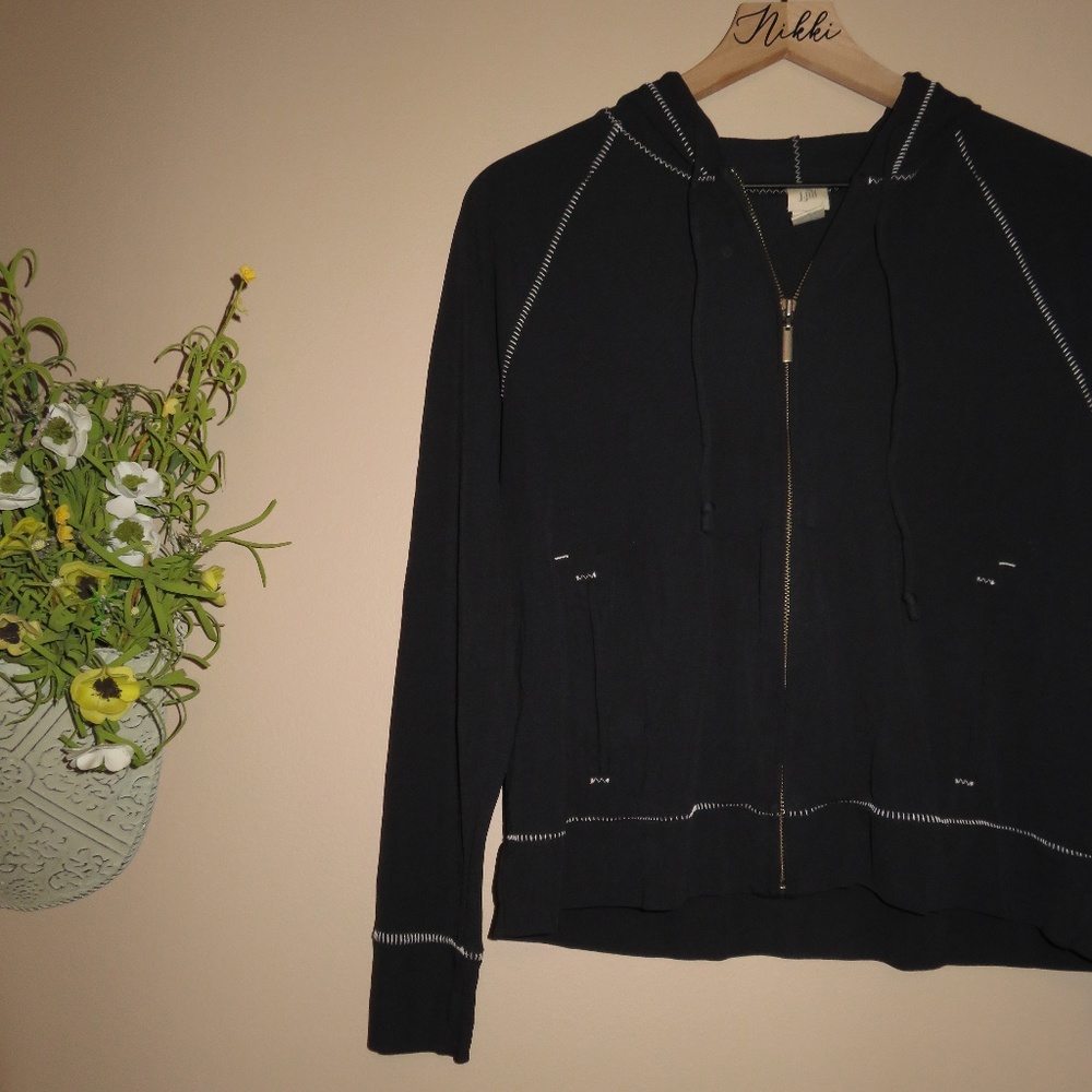 PRICE DROP!! J.JILL track suit top sz M ✨